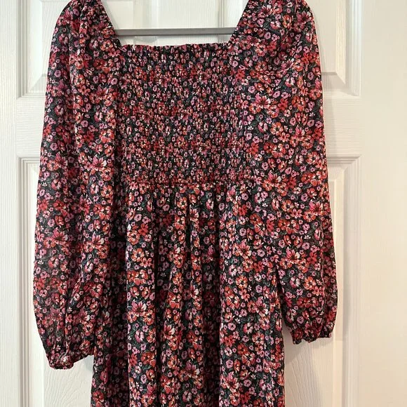 Floral Smocked Long Sleeve Mini Dress – Size M - Picture 3 of 3